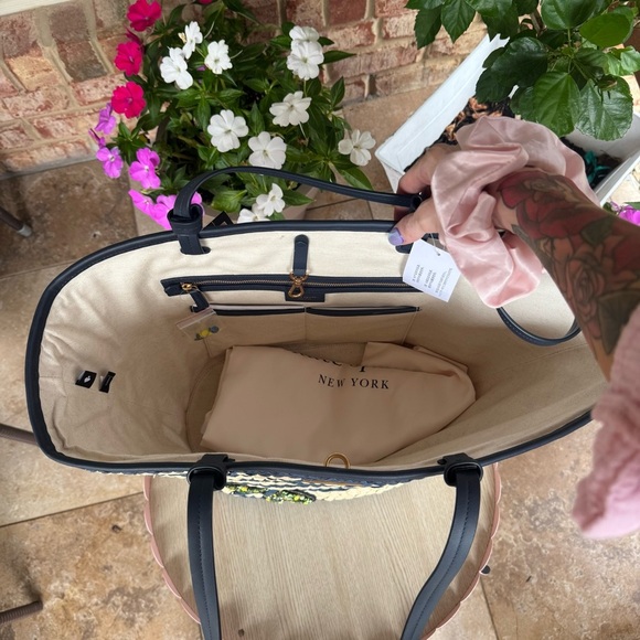 Kate Spade Navy and Tan Dragon Fly Beach Tote 💕 - Picture 5 of 7